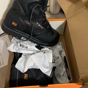 Timberland Pro boots brand new size 13 black. Never worn